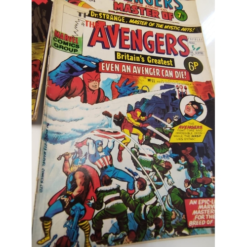 153 - 17 editions of Vintage 'The Avengers' Marvel Comics.