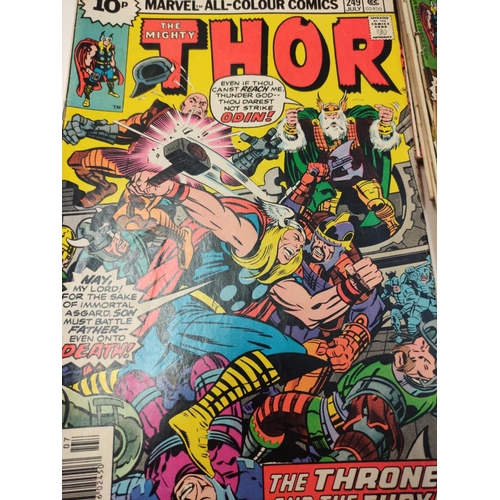 51 - 39 x Mighty Thor Marvel Comics.