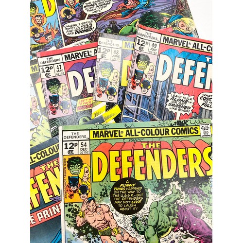 148 - 15 editions of 'The Defenders'. 1970's Marvel Comics.