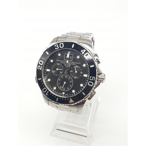 83 - Tag Heuer gents chronograph Aquaracer watch, black face twisted bezel and steel strap, 44mm case