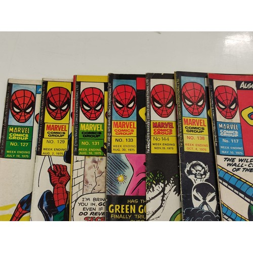 204 - 12 Marvel Spiderman comics from the mid 1970s.