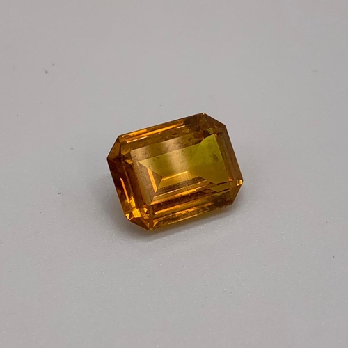 702 - Citrine gemstone, 16x12x6mm