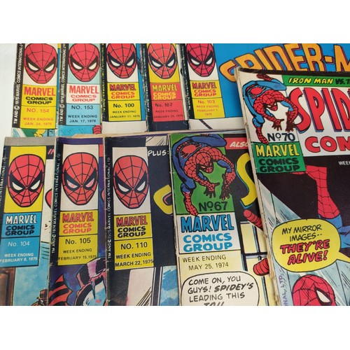 225 - 17x Marvel, Spiderman comics from mid 1970s. Some have damage to covers.