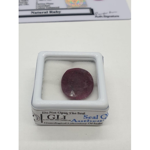 217 - 15.65 Cts Natural ruby. Oval mixed stone. GLI certification included.