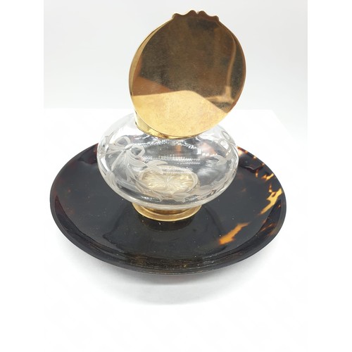 241 - Antique 9ct gold top and collar tortoiseshell inkwell, 12cm diameter and 5cm high approx