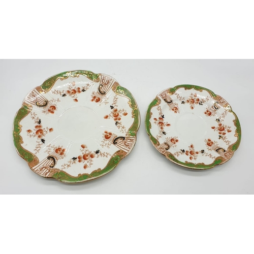 121 - Two Vintage Duchess China dinner plates. 9