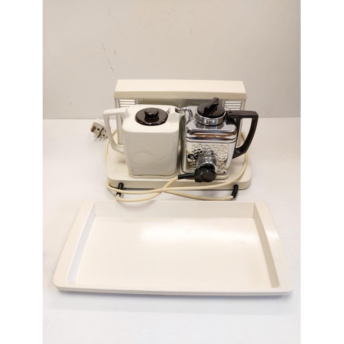 690 - Vintage Goblin Teasmade, model 854.