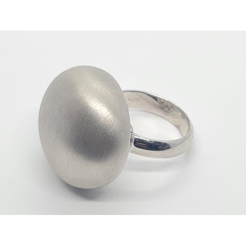 327 - Sterling Silver Bubble style ring with a satin finish 17.6g and size N