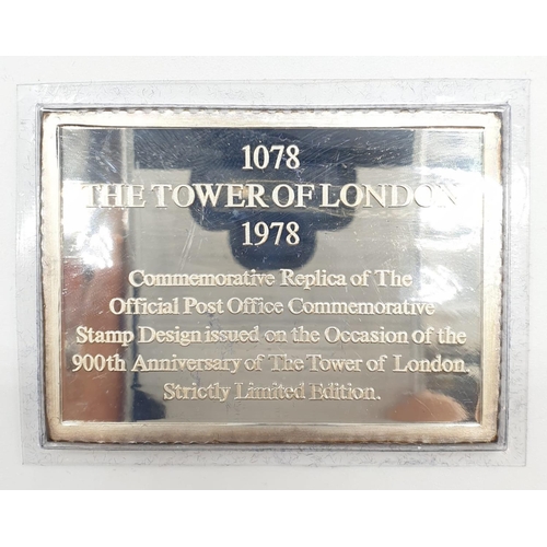 475 - DANBURY MINT 900TH ANNIVERSARY TOWER OF LONDON stamp collection to include SILVER stamp ingot, weigh... 