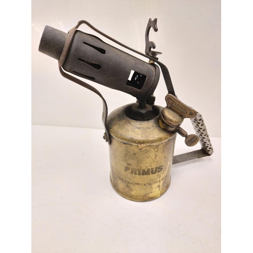 623 - 3 x Vintage brass blow torch lamps made by Primus. 22cm in height.