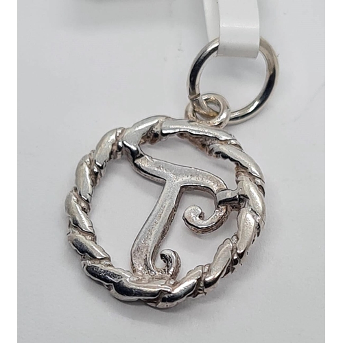 655 - Sterling silver initial T charm/Pendant