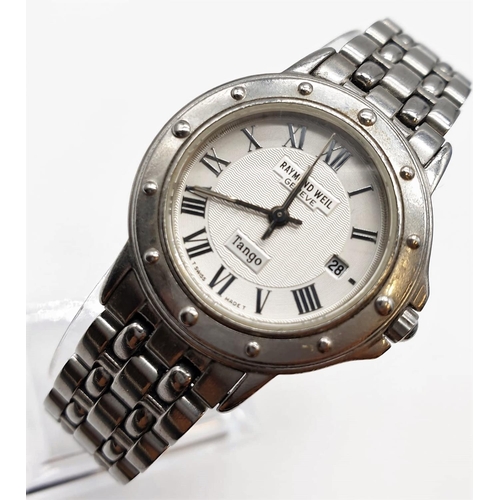 667 - Raymond Weil Tango ladies wrist watch in stainless steel with roman numerals and quartz movement.