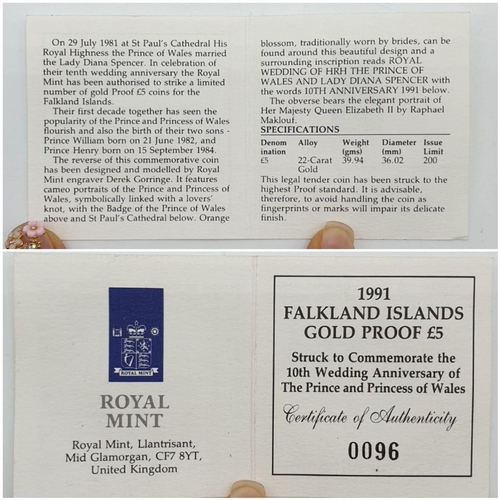 86 - 1991 FALKLANDS ISLAND £5 GOLD PROOF ROYAL WEDDING 10TH ANNIVERSARY, 22ct GOLD WEIGHT 39.94g, IN ORIG... 