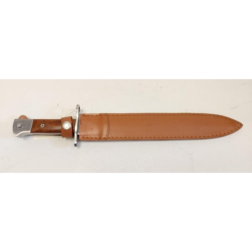 293 - Modern bayonet/dagger, 40cm long approx