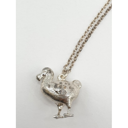 479 - Alex Monroe Dodo pendant on expandable Necklace, set in Sterling Silver 6.6g