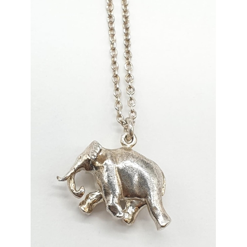 486 - Alex Monroe Indian Elephant pendant on expandable Necklace, set in Sterling Silver weight 5.6g and p... 