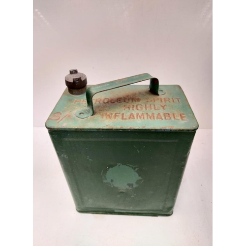 649 - A vintage gasoline tank - with SM & BP Ltd printed on the sides - manufactured by Pratt's. 8 litre c... 