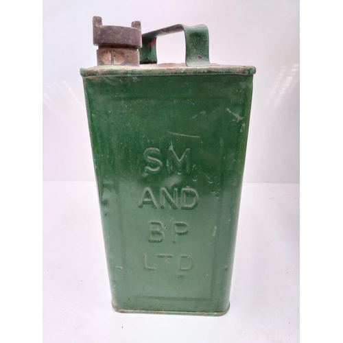 649 - A vintage gasoline tank - with SM & BP Ltd printed on the sides - manufactured by Pratt's. 8 litre c... 