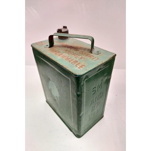 649 - A vintage gasoline tank - with SM & BP Ltd printed on the sides - manufactured by Pratt's. 8 litre c... 