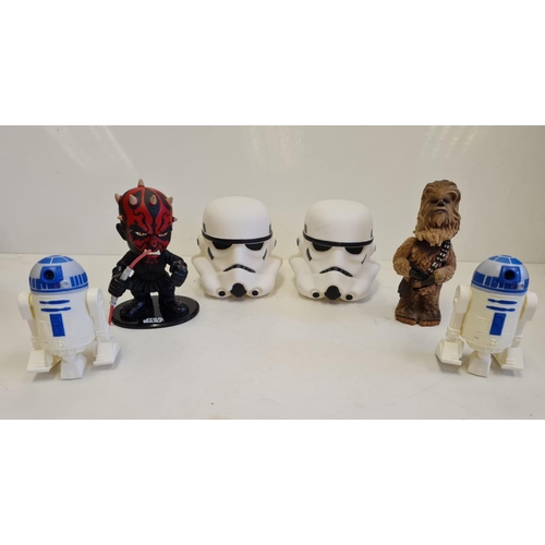 529 - Star Wars Children Treasure Collection. Includes Jedi Force Figures in boxes, night lights, bobble h... 