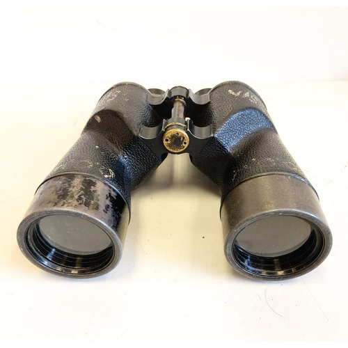 404 - 1944 Dated Canadian Military Issue Binoculars. Maker REL. Very clear view.