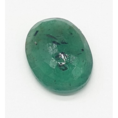 421 - 2.64 Cts Natural emerald. Oval mixed. ITLGR certification provided.