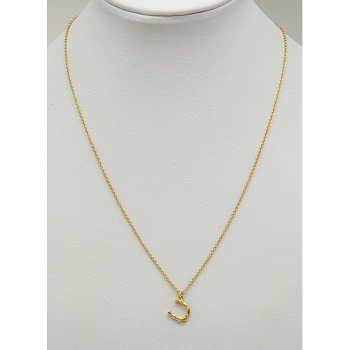 464 - Alex Monroe Horseshoe pendant on expandable chain in Sterling Silver with Gold Vermeil, weight 2.4g