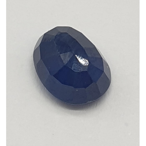 582 - 1.71 Cts Natural blue sapphire. Oval mixed cut stone. ITLGR certification included.