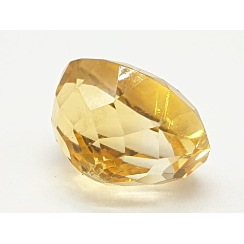 483 - 3.90 Cts Natural Citrine. Oval mixed cut stone. GLI certification included.