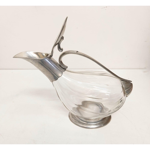 443 - A duck shaped wine decanter, glass and silver plate, made in France, 28x20cm approx