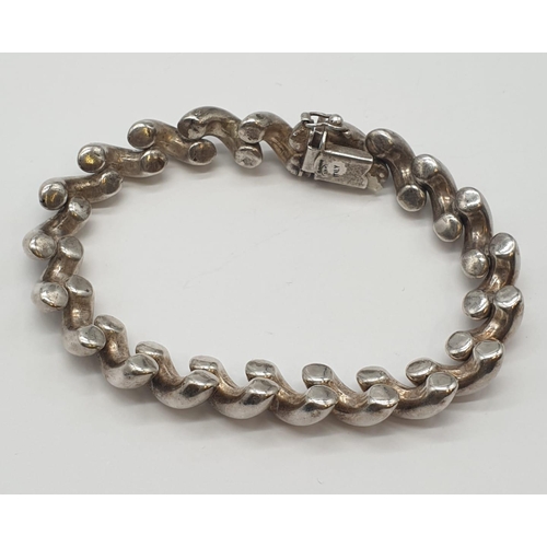 479 - Italian silver twist bracelet. 21g, 18cm.