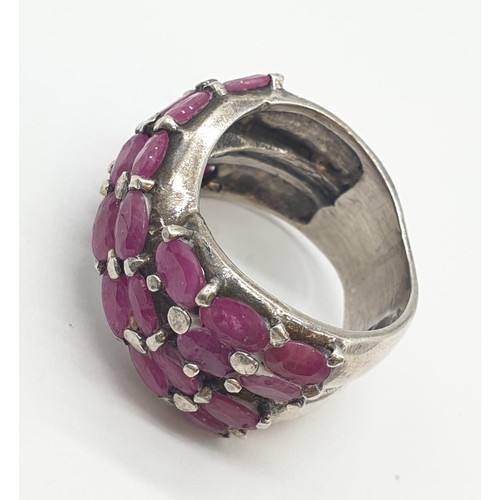 483 - Silver and pink stone ring. 10.3g, size M.