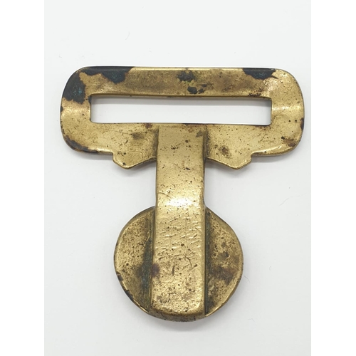 212 - 1940s military brass belt buckle.