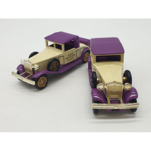 445 - The Lledo, Royal Anniversary 1981-91, 2 Model Car set, celebrating the Ten Years Charles and Diana m... 