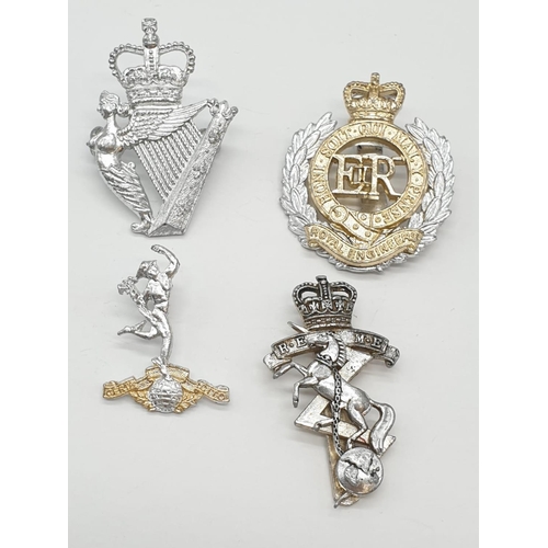 317 - Collection of 12 UK military metal cap badges