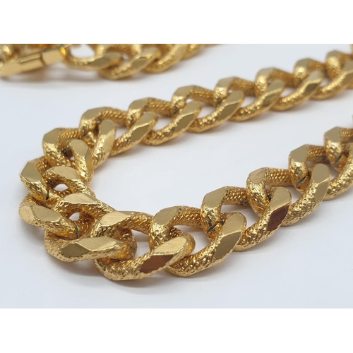 522 - Gold plated silver set of chunky curb necklace (50cm) and bracelet (20cm), weight 136g