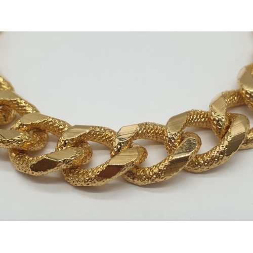 522 - Gold plated silver set of chunky curb necklace (50cm) and bracelet (20cm), weight 136g