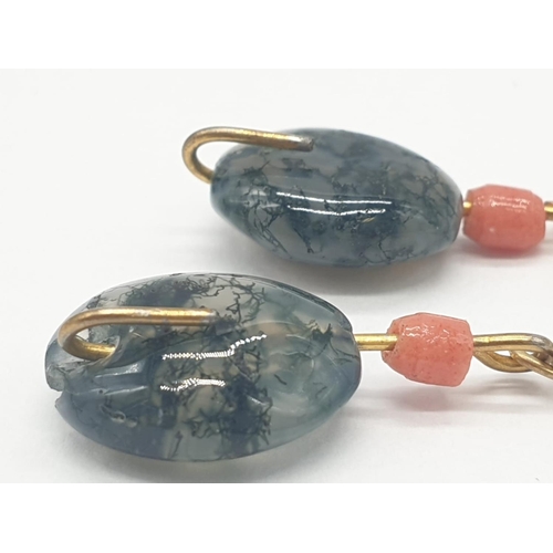 529 - Pair of Agate earrings