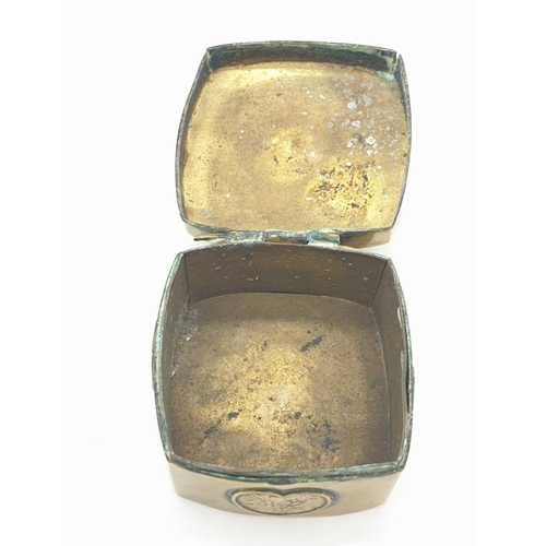 778 - Japanese brass pill box, weight 26.5g, 3x3cm