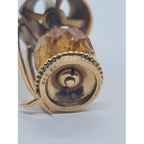 882 - Vintage lantern brooch with citrine stone, weight 6g and 3.3cm long approx