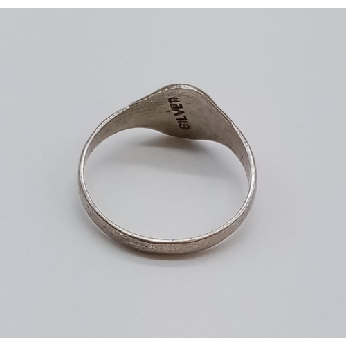 265 - SILVER SIGNET RING SIZE F1/2