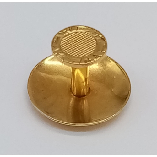 424 - 9ct gold stud, weight 1.22g