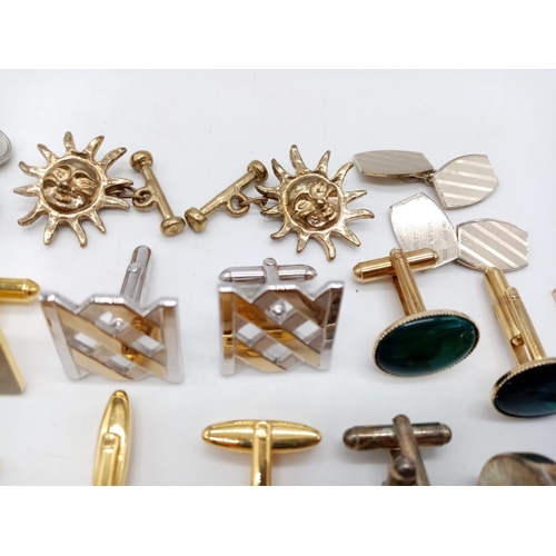 431 - 10x sets of gold and silver plated cufflinks plus collection of tie clip