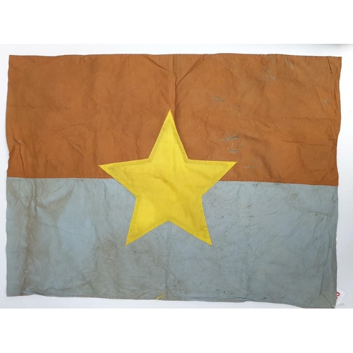 125 - Vietnam War Era Vietcong Flag. 75 x 55 cm.