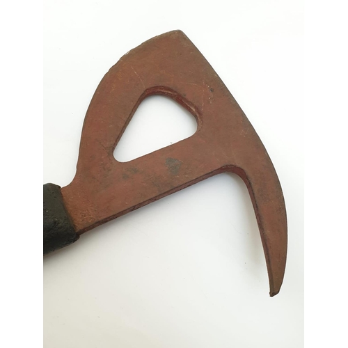 56 - WW2 US Waco Glider Escape Axe.