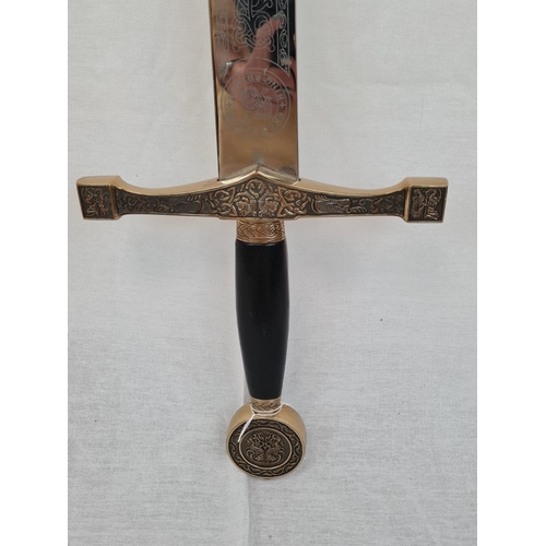 609 - Well-made replica of Excalibur, the legendary sword of King Arthur., 118cm long