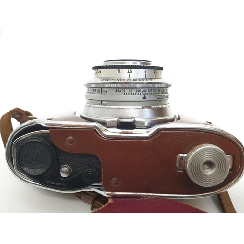 766 - A Kodak Retinetter II A camera. Comes with a Schneider-Kreuznach 2.8/45mm lens. As found, Good condi... 