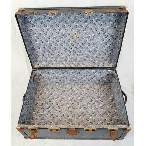 907 - A vintage 'Watajoy' wardrobe travel trunk, with fitted interior. Although there's some rust around t... 