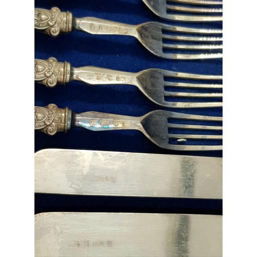 921 - An antique set of fruit knives and forks. 24 pieces total, in original nbox. Silver playe with bone ... 