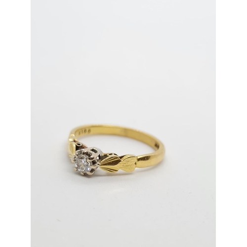 21 - Vintage 18ct gold diamond solitaire ring, weight 3.2g and size N1/2